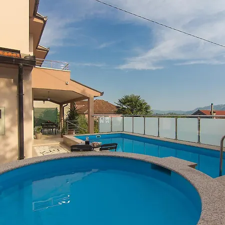 Vele With Pool Сasa de vacaciones Vrgorac